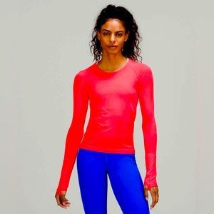 Lululemon swiftly race tech long sleeve in Flare sz 8.